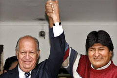 Presidentes de Chile y Bolivia conversan
