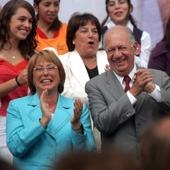 Bachelet: Chile será el primer país que tendrá paridad total