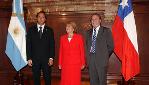 Presidenta Bachelet culmina primera Gira Internacional reforzando Alianzas en la Región