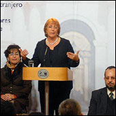 Bachelet anuncia más propuestas educacionales y da señal de respaldo a ministro Martín Zilic
