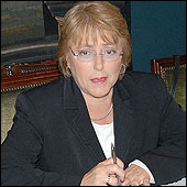 Presidenta Bachelet promete independencia energética en un plazo de dos años