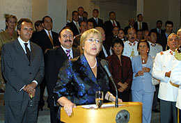 Presidente de la Cámara respalda alejamiento del Ejército del capitán Augusto Pinochet Molina