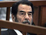 Saddam Hussein encontró la muerte minutos antes de las seis de la mañana