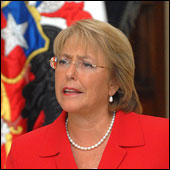 Bachelet conformó nuevo gabinete y respondió a criticas por paridad