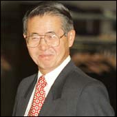 Fujimori espera detenido fallo sobre extradición