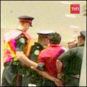 Brutal agresión de la policía canadiense a jugadores de la Roja Sub 20