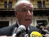 García Belaunde da por superado el ''malestar'' de Chile por demanda limítrofe Agencias